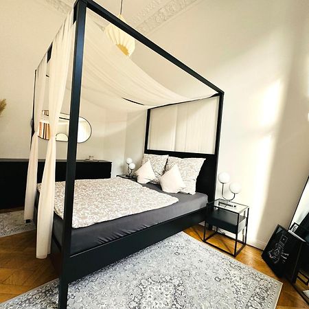 Superhosts Zentrum - Parkplatz - Badewanne - Netflix - Kaffee BRE Exterior foto
