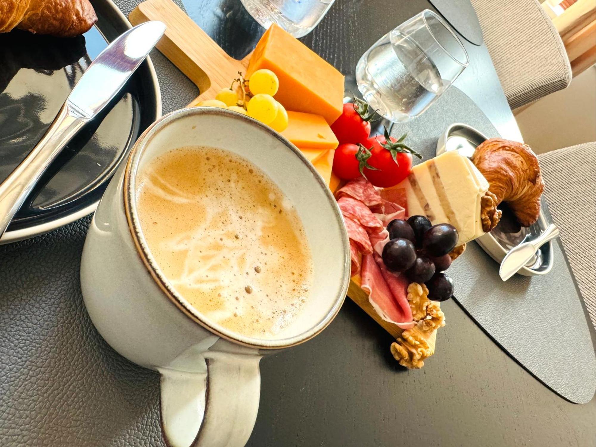 Superhosts Zentrum - Parkplatz - Badewanne - Netflix - Kaffee BRE Exterior foto